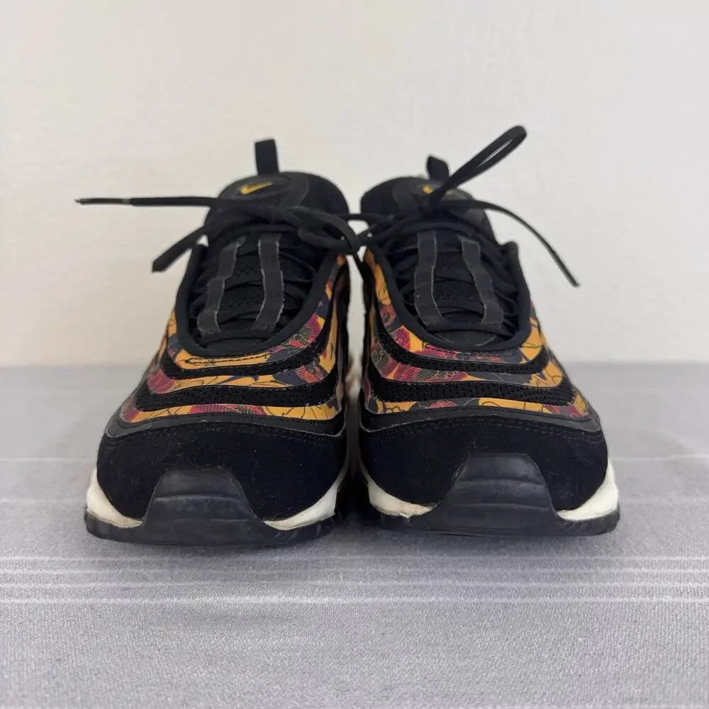 Nike women’s air